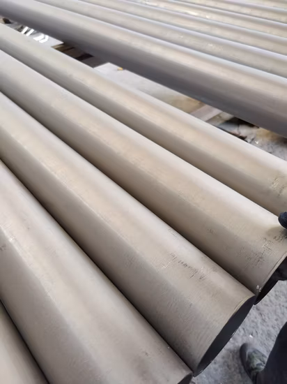 ASTM B622 // ASME Sb22 Hastelloy C22/Uns N06022 Tubo redondo sin soldadura de aleación de níquel-cromo-molibdeno-tungsteno con bajo contenido de carbono